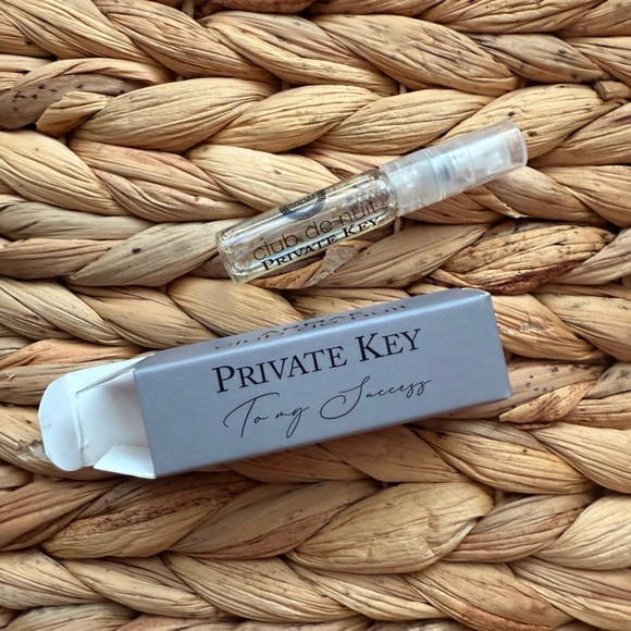 Mixed Brand Makeup Bundle ✨ - Picture 5 of 7